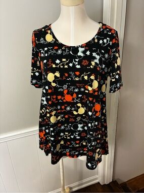 LuLaRoe Irma Tunic Top With Floral Minnie Mouse Print